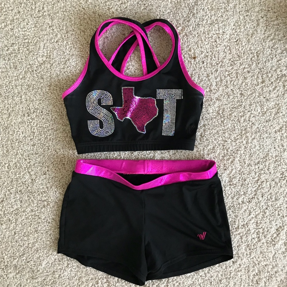 Spirit of Texas practice wear set